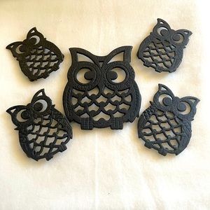 Vintage 1960’s - 70’s Set Of 5 Cast Iron Owl Trivet Or Wall Art Hoot